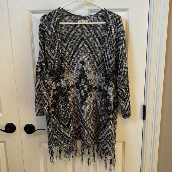 Hollister cardigan size M - Picture 1 of 4